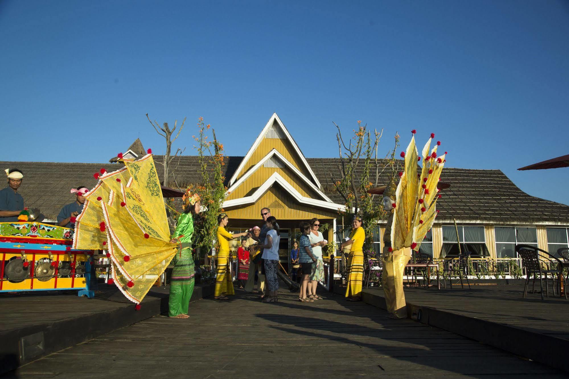 Paramount Resort Inle Lake Exteriör bild